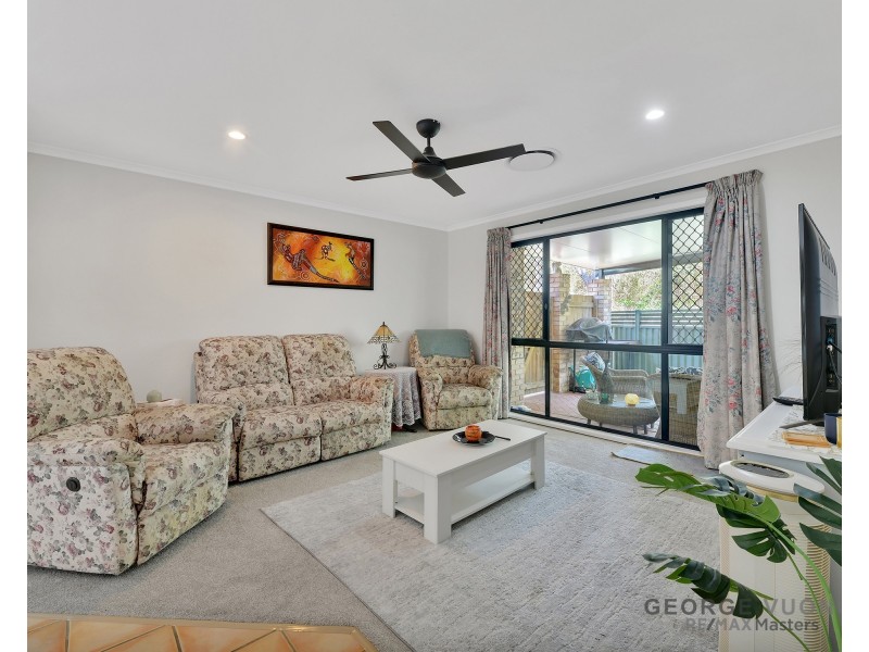 20 Carolina Pde, Forest Lake QLD 4078