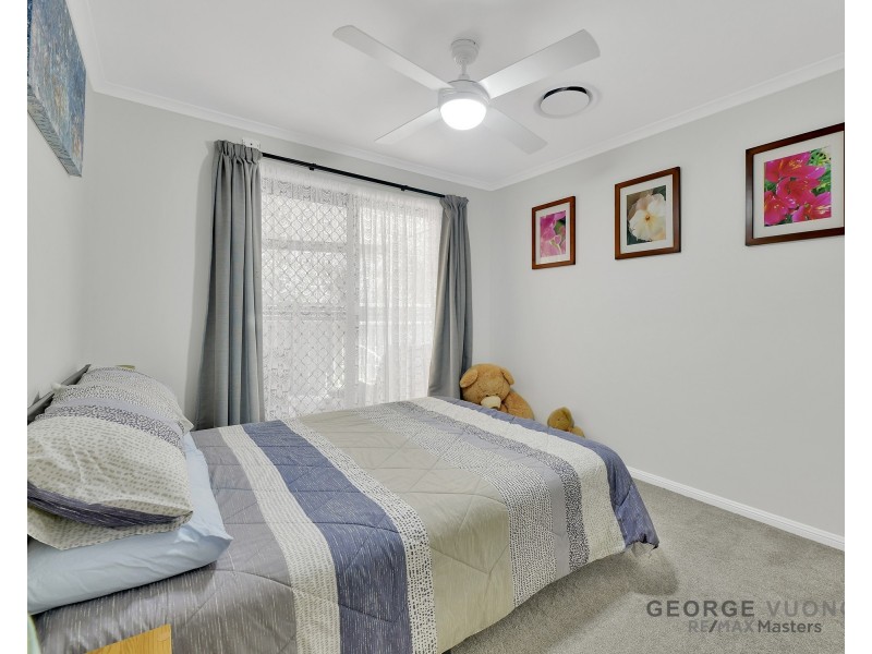 20 Carolina Pde, Forest Lake QLD 4078