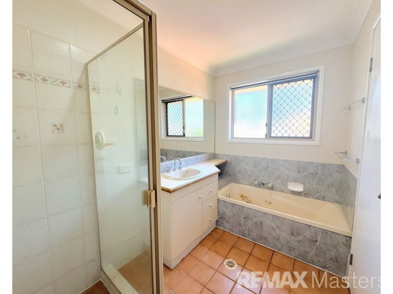 26 Sugarloaf Street, Forest Lake QLD 4078