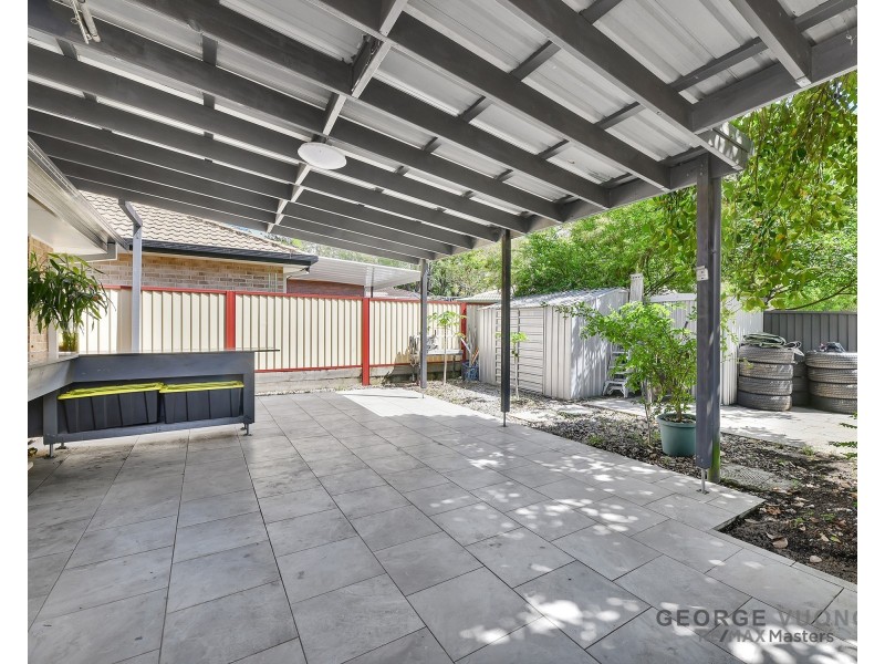 8 Beaufront Pl, Forest Lake QLD 4078