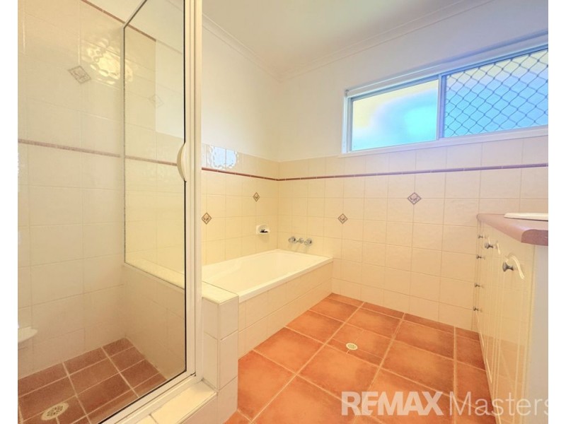 42 Cambridge Drive, Alexandra Hills QLD 4161