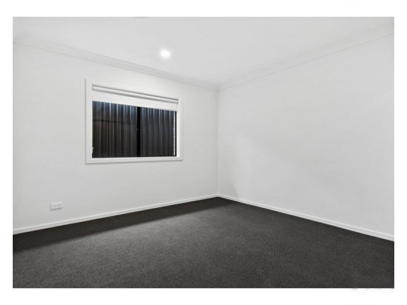 23 Carnarvon Dr, South Ripley QLD 4306