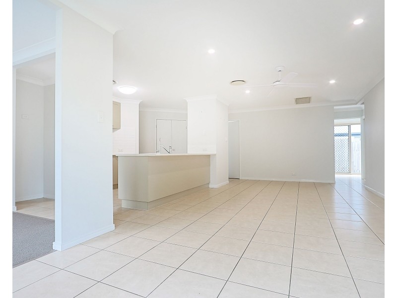 3 Sunny St, Doolandella QLD 4077