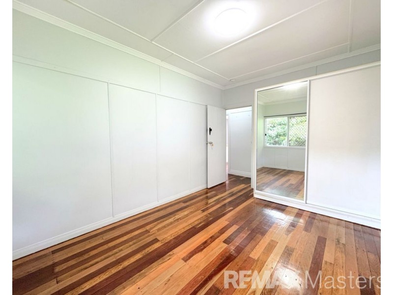 25 Chaucer Street, Moorooka QLD 4105