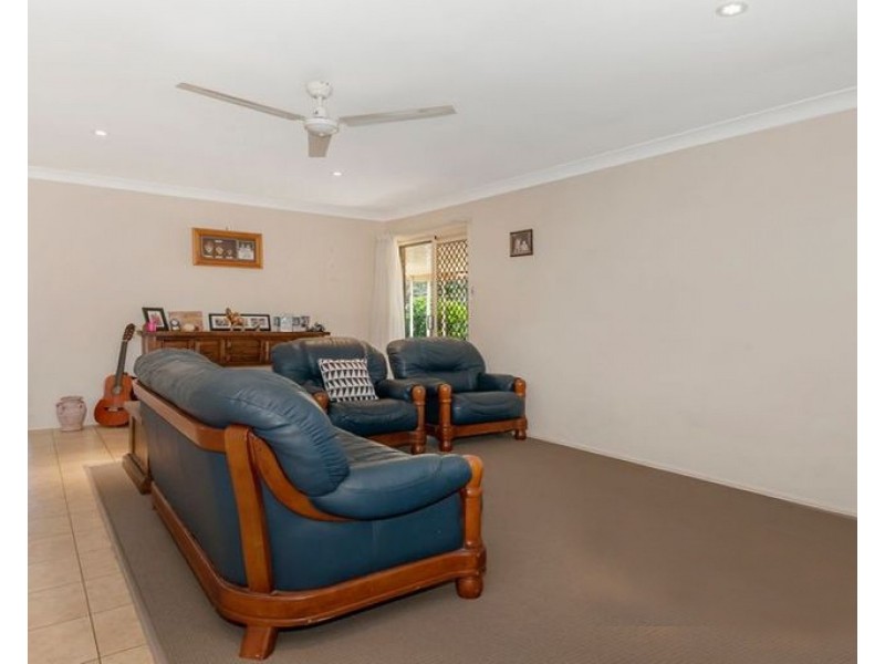 28 Maclean Ct, Boronia Heights QLD 4124