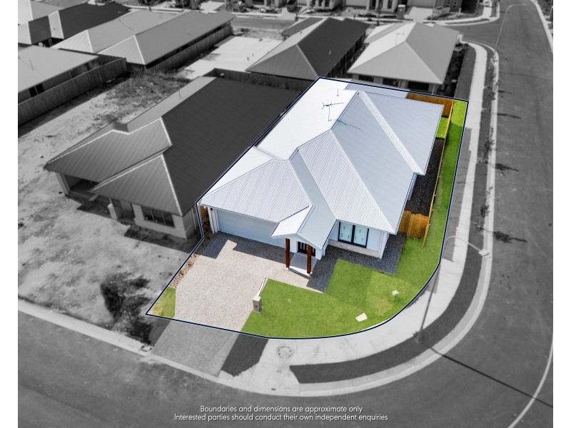 15 Matterhorn Way, White Rock QLD 4306