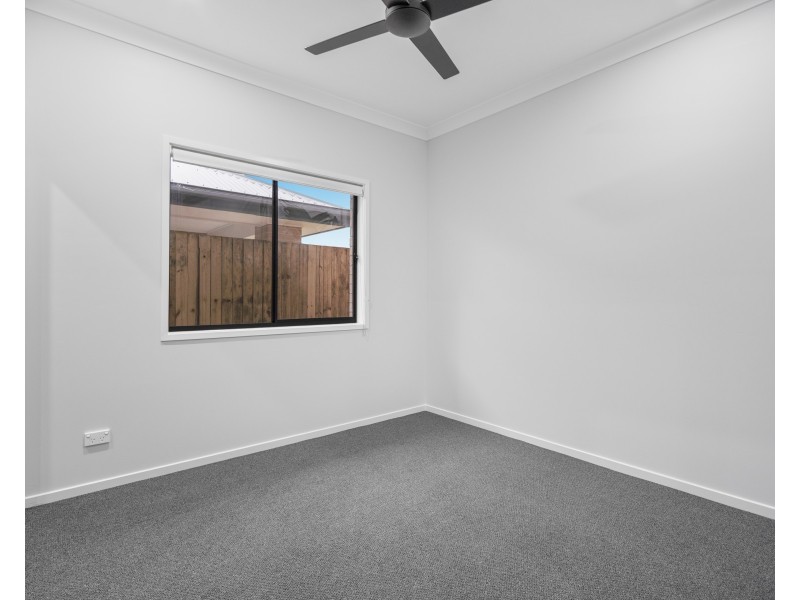 15 Matterhorn Way, White Rock QLD 4306