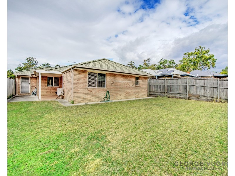 6 Horton Pl, Forest Lake QLD 4078