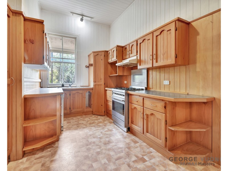 6 Harrowby St, Corinda QLD 4075