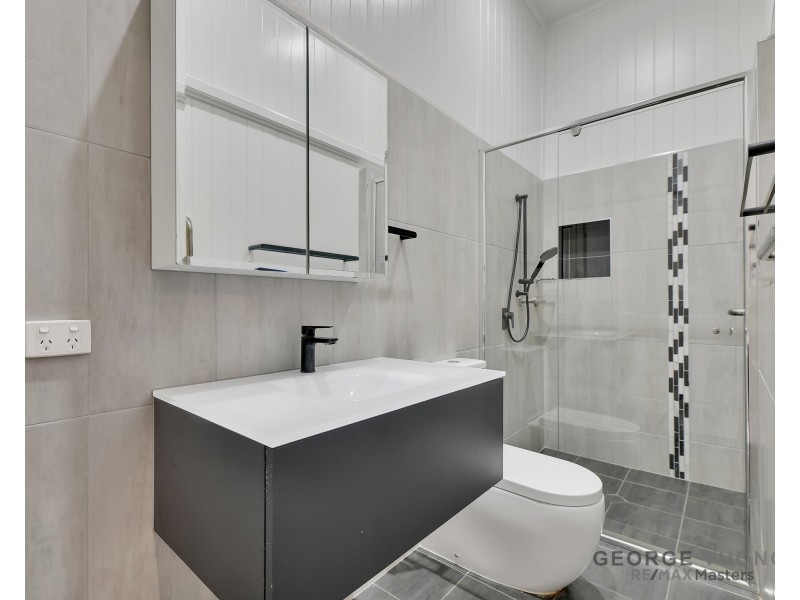 6 Harrowby St, Corinda QLD 4075