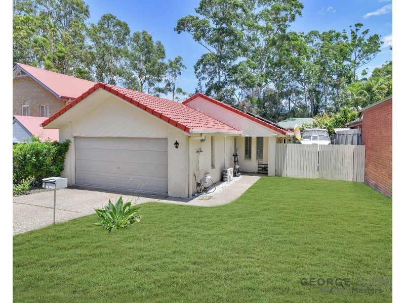 5 Warburton Cl, Forest Lake QLD 4078