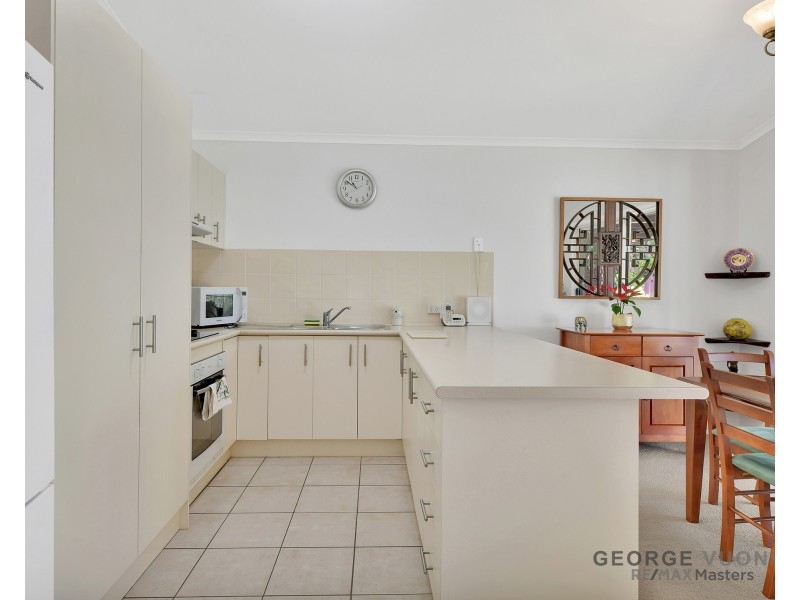 8 Glorious Way, Forest Lake QLD 4078