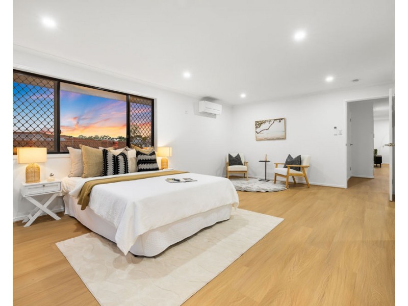 17 REGAL PLACE, Eight Mile Plains QLD 4113