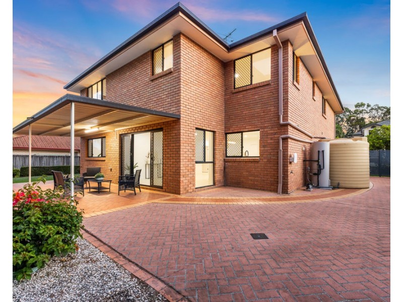 17 REGAL PLACE, Eight Mile Plains QLD 4113