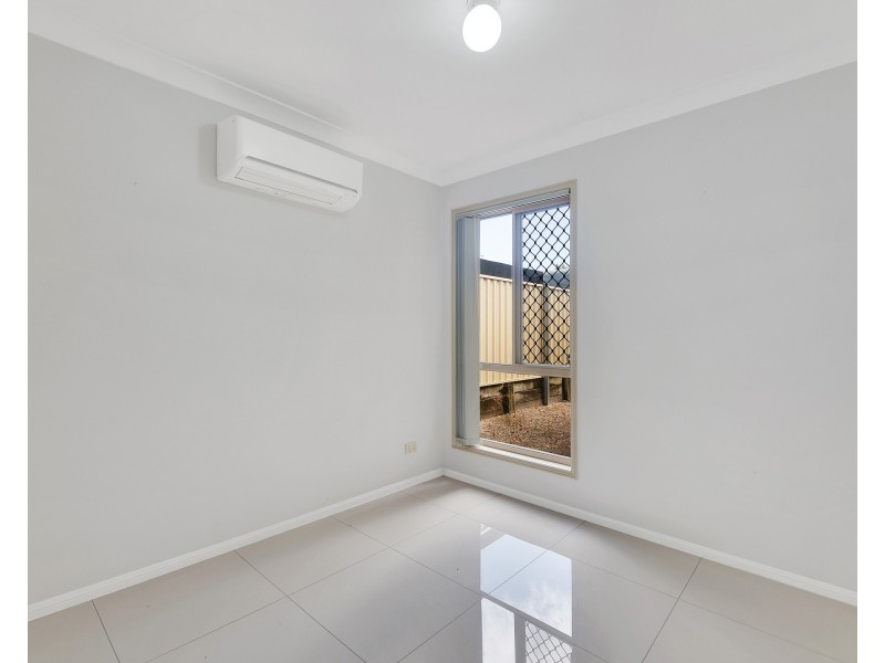 3 Ashton Way, Forest Lake QLD 4078