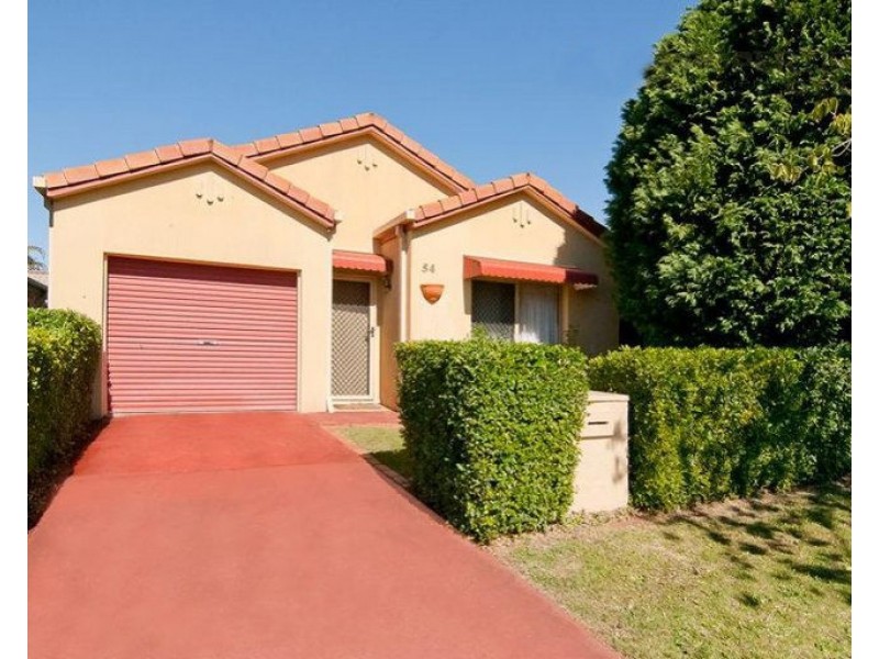 54 Jindabyne Cct, Forest Lake QLD 4078