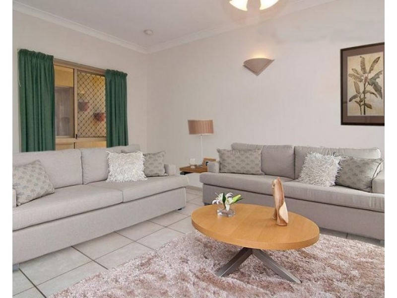 54 Jindabyne Cct, Forest Lake QLD 4078