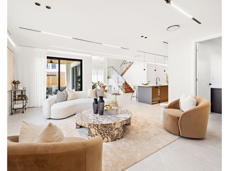 22 ROSEMARY CIRCUIT, Rochedale QLD 4123