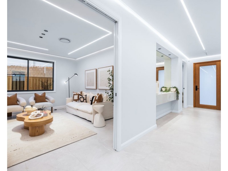 22 ROSEMARY CIRCUIT, Rochedale QLD 4123