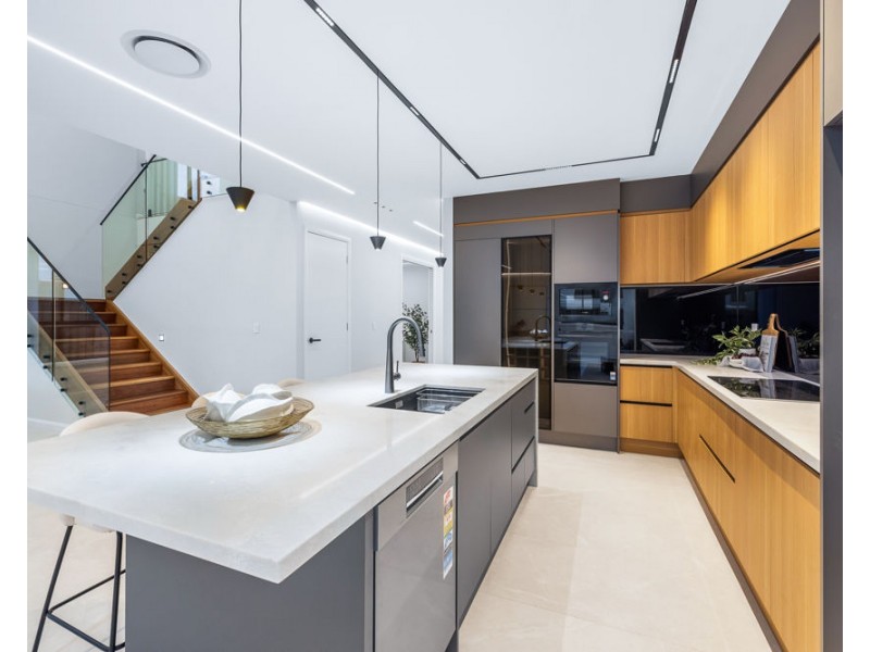 22 ROSEMARY CIRCUIT, Rochedale QLD 4123