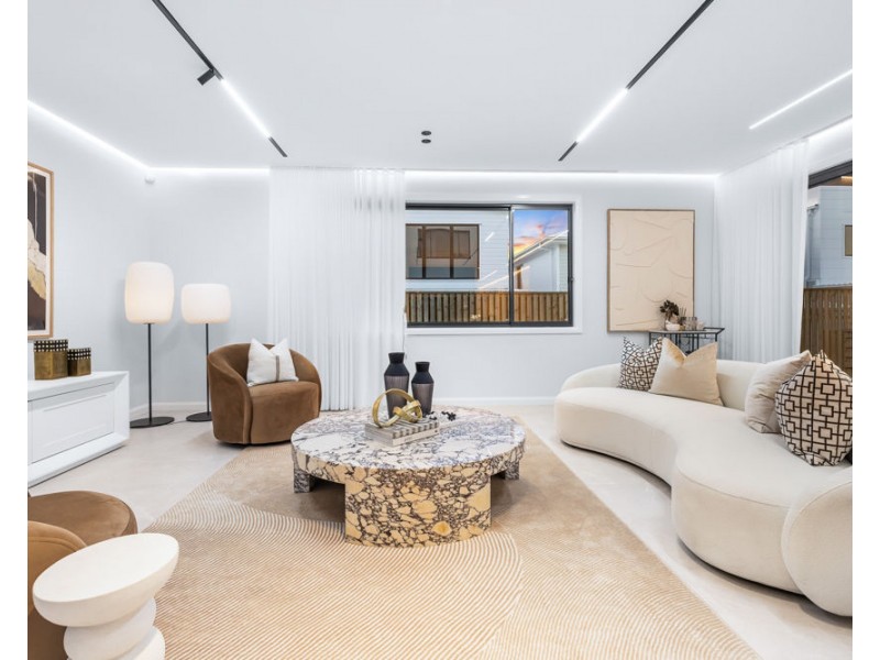 22 ROSEMARY CIRCUIT, Rochedale QLD 4123