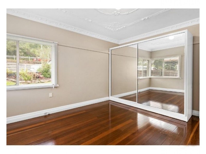 113-115 Railway Pde, Norman Park QLD 4170