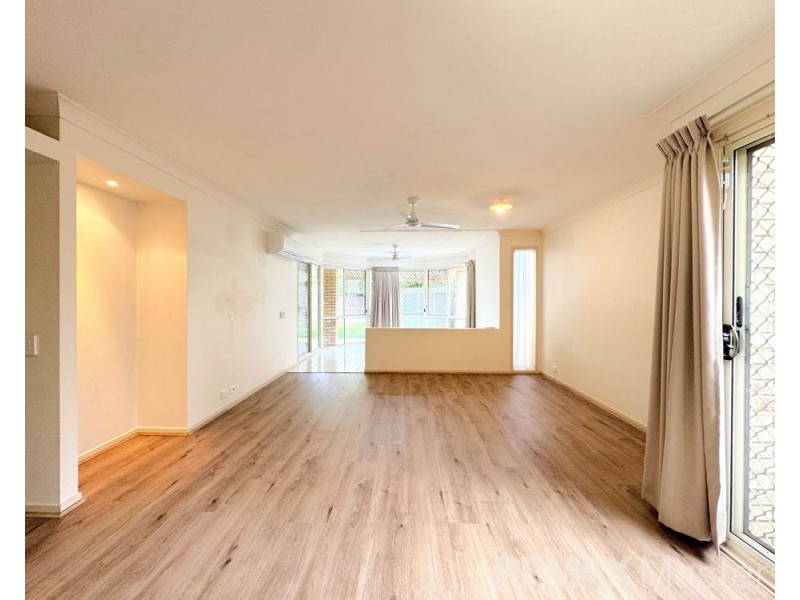 6 Monash Court, Forest Lake QLD 4078