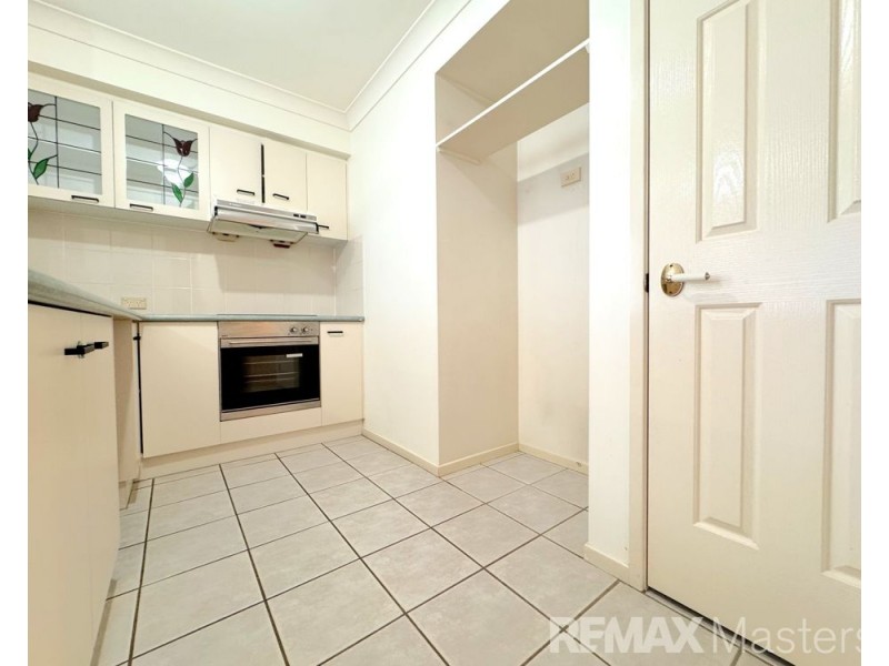 6 Monash Court, Forest Lake QLD 4078