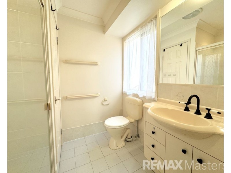 6 Monash Court, Forest Lake QLD 4078