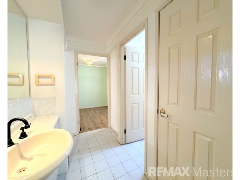 6 Monash Court, Forest Lake QLD 4078