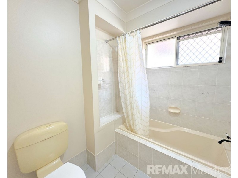 6 Monash Court, Forest Lake QLD 4078