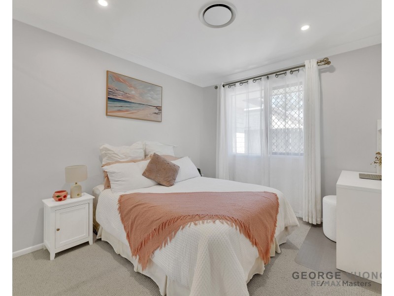 12 Rachele Cl, Forest Lake QLD 4078