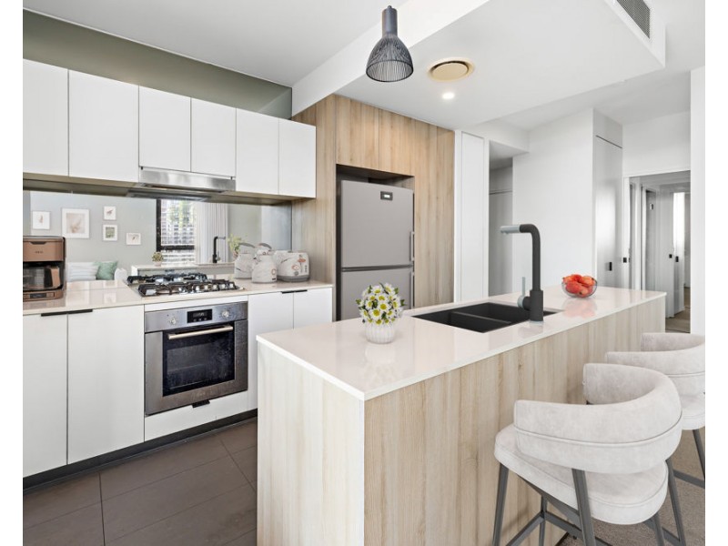 1108/4 EDMONDSTONE ST, South Brisbane QLD 4101