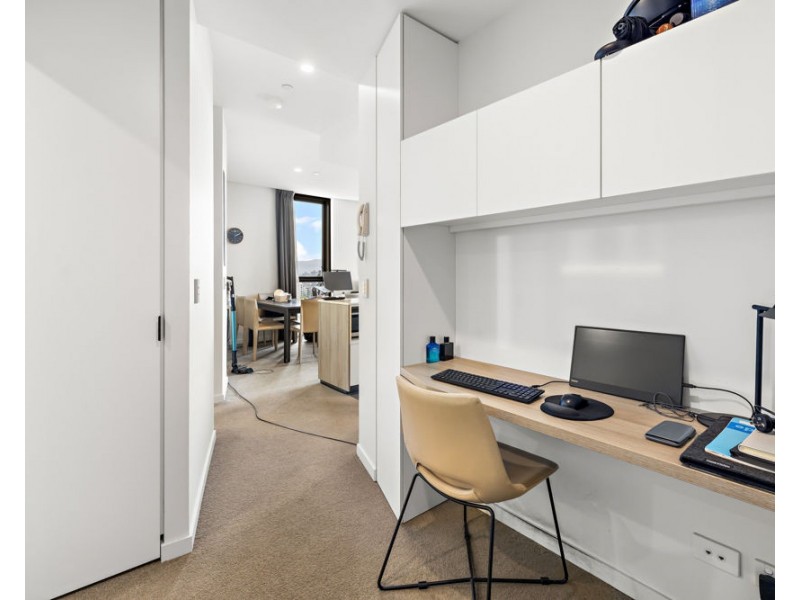 1108/4 EDMONDSTONE ST, South Brisbane QLD 4101