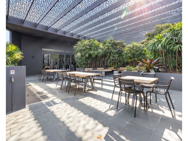 1108/4 EDMONDSTONE ST, South Brisbane QLD 4101