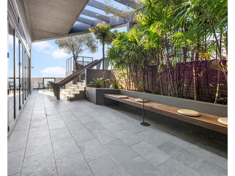 1108/4 EDMONDSTONE ST, South Brisbane QLD 4101