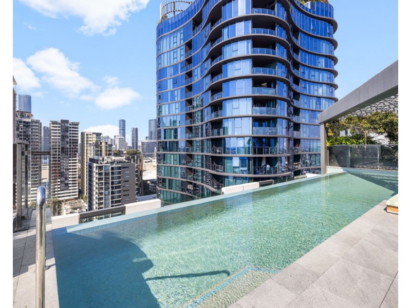 1108/4 EDMONDSTONE ST, South Brisbane QLD 4101