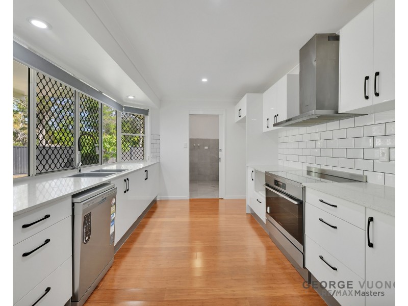 3 Wivenhoe Cct, Forest Lake QLD 4078