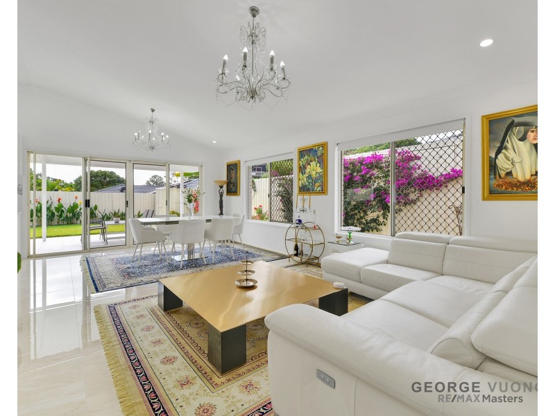 94 Augusta Cr, Forest Lake QLD 4078