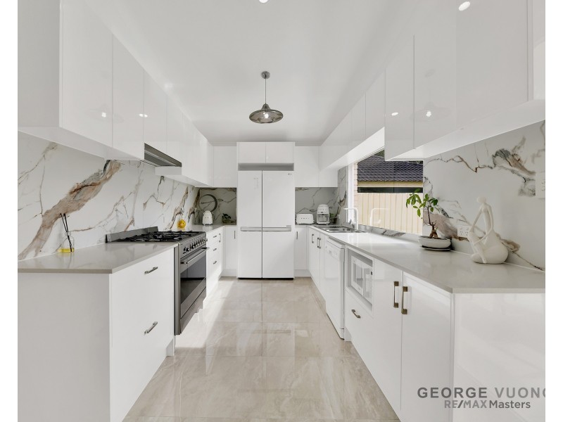 94 Augusta Cr, Forest Lake QLD 4078