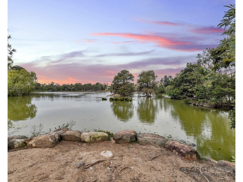 94 Augusta Cr, Forest Lake QLD 4078