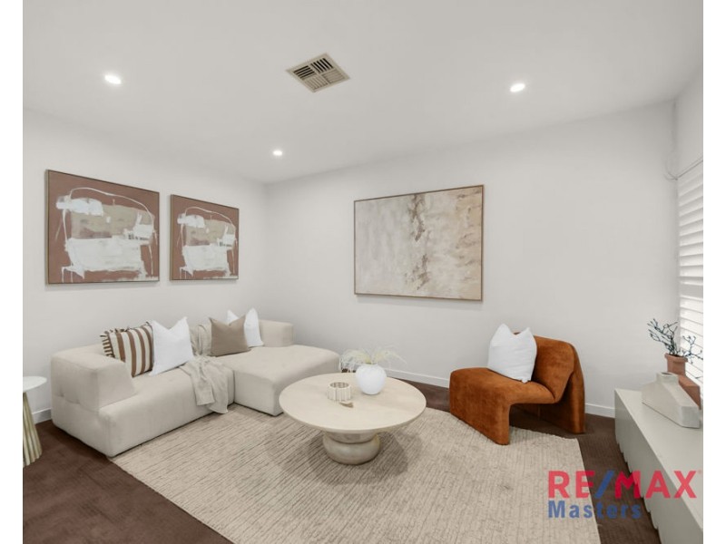 25 Gregory Drive, Carrara QLD 4211