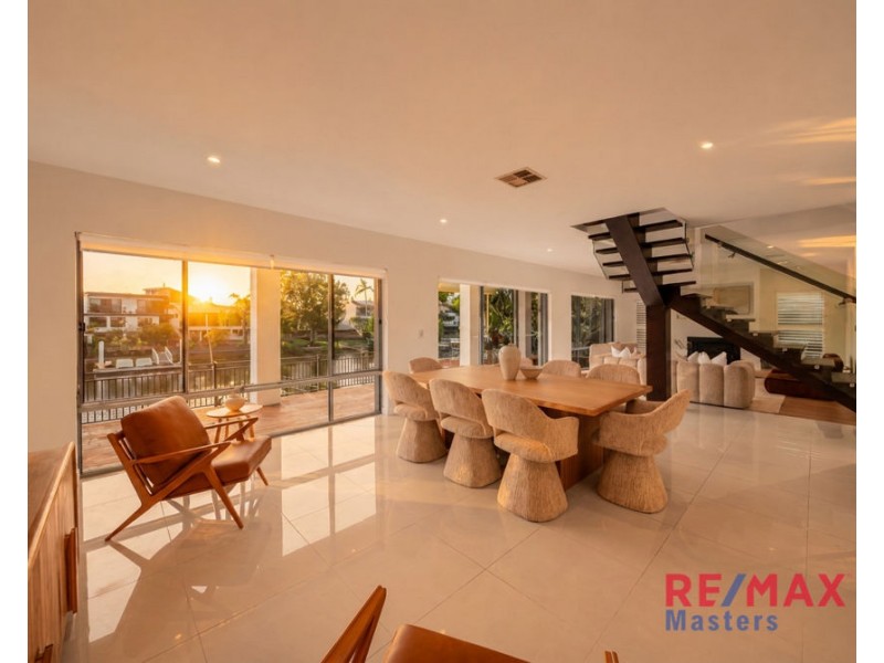 25 Gregory Drive, Carrara QLD 4211