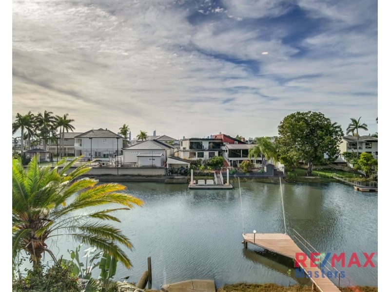 25 Gregory Drive, Carrara QLD 4211
