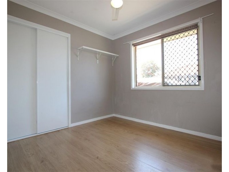 34 Brooke St, Crestmead QLD 4132