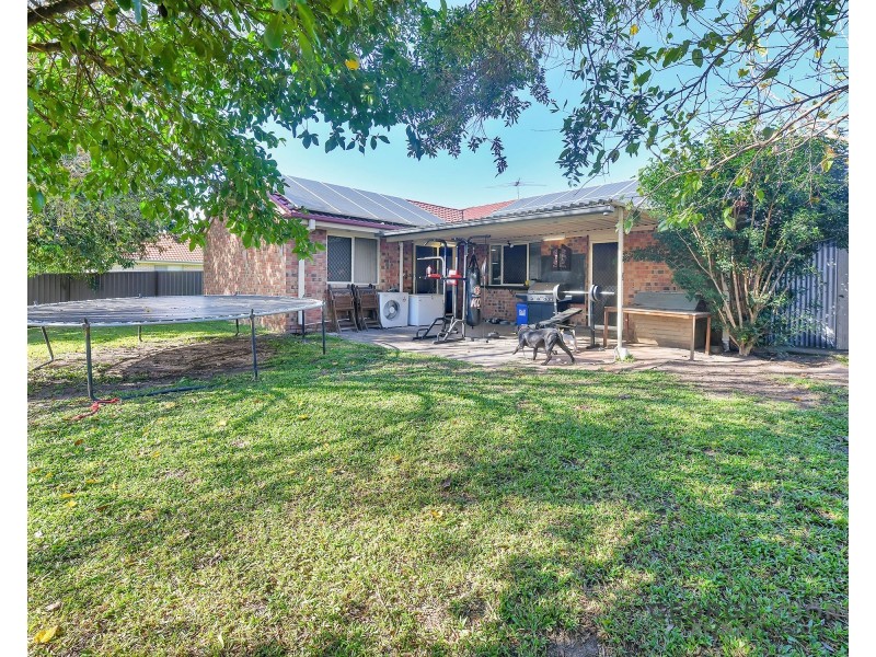 34 Brooke St, Crestmead QLD 4132