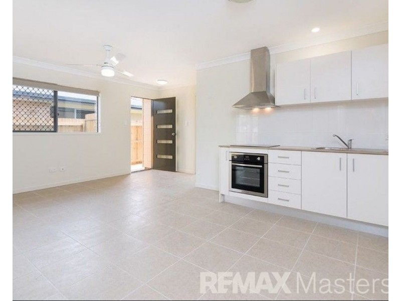 2/67 Kanimbla Street, Holmview QLD 4207