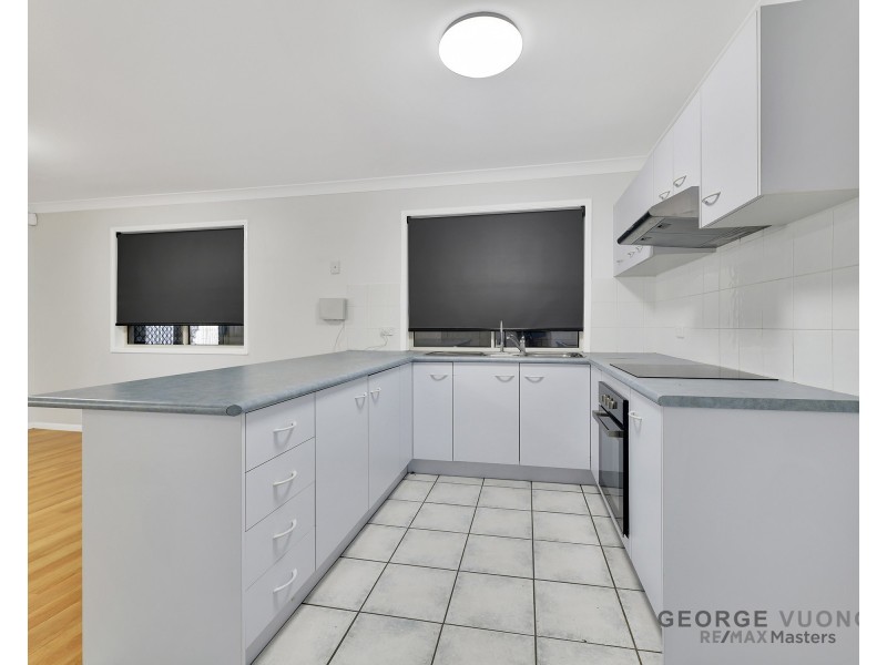 62 Glasshouse Cr, Forest Lake QLD 4078