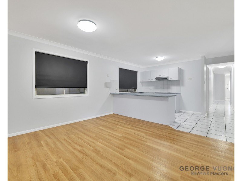 62 Glasshouse Cr, Forest Lake QLD 4078