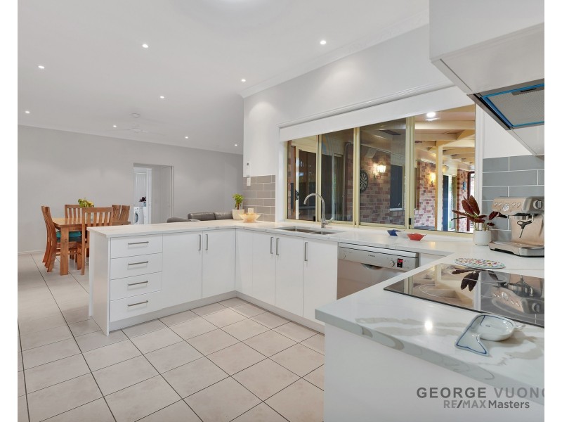 2 Medici Pl, Forest Lake QLD 4078
